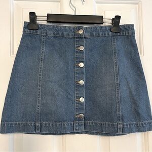 Divided brand denim mini skirt. Vintage style button front size 10 blue